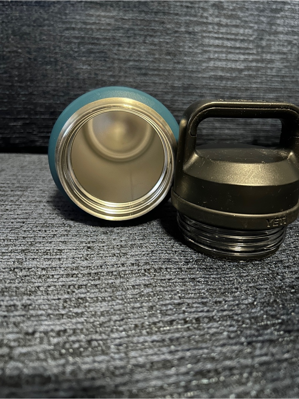 Yeti Rambler 36 oz Bottle, Agave Teal - Picture 6 of 7